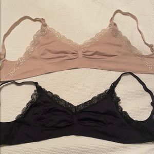 set of 2 asos nursing bras size S NWOT